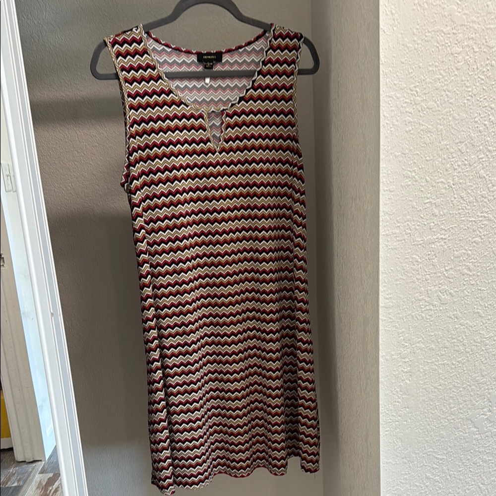 ⭐️Espresso Women’s Sleeveless Dress Chevron Design Soft Textured Fabric⭐️3/$25